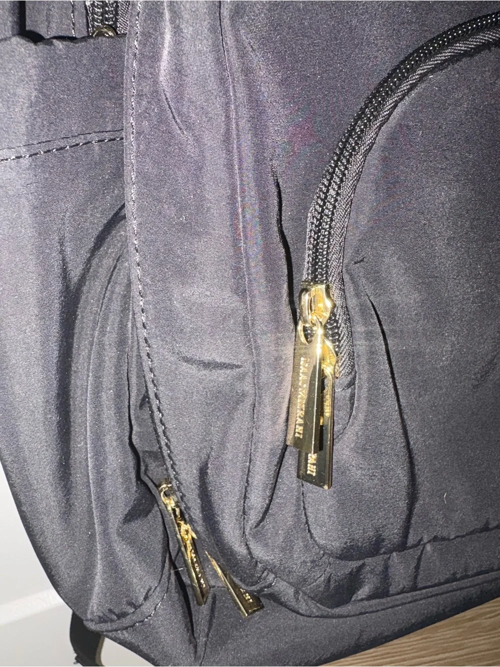 Isaac Mizrahi backpack - Picture 3 of 6